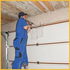 Community Garage Door Service Riverside, CA 951-639-8153 - side-garage-door-repair-10-48m